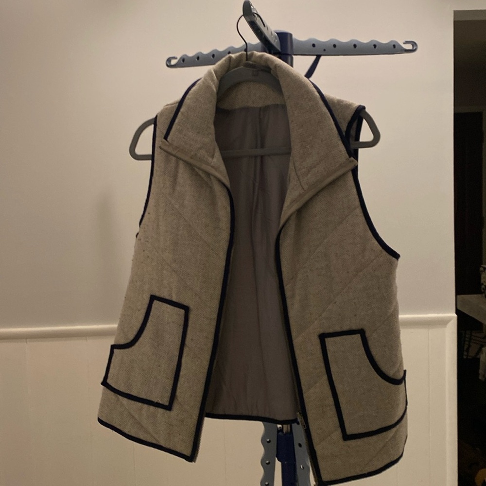 Like-new winter vest!